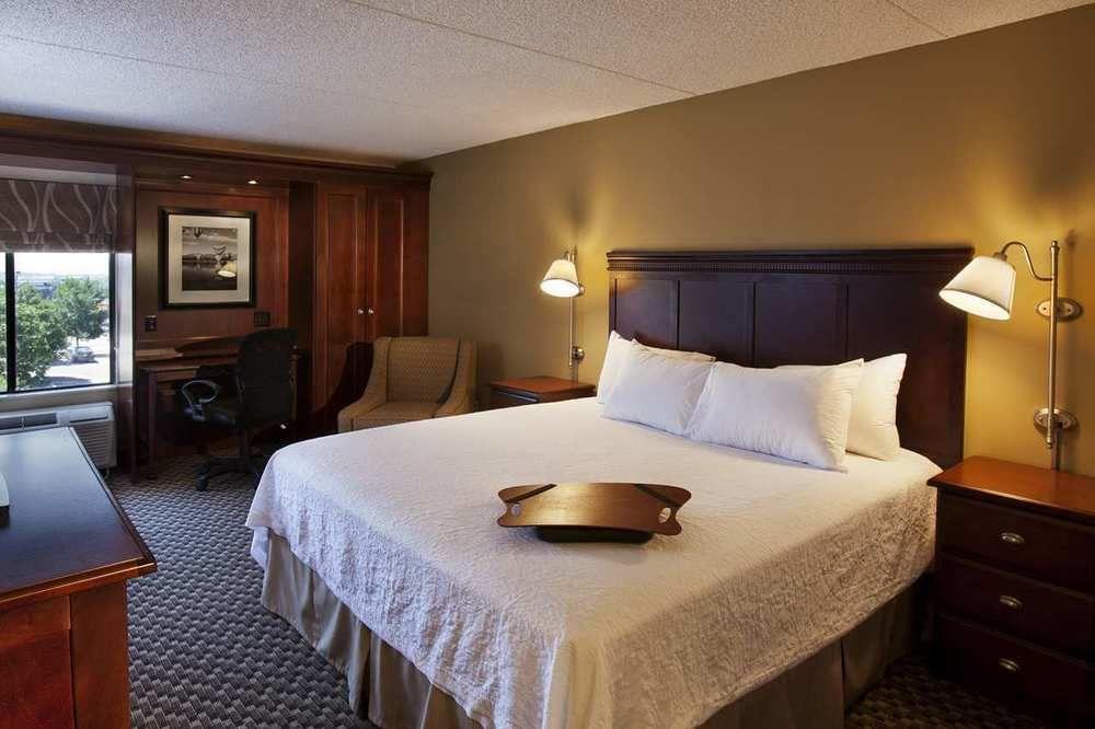 Готель Spark By Hilton Colorado Springs I 25 Central Екстер'єр фото