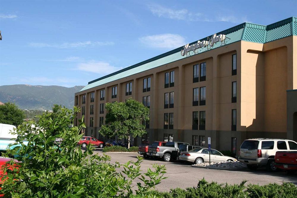 Готель Spark By Hilton Colorado Springs I 25 Central Екстер'єр фото